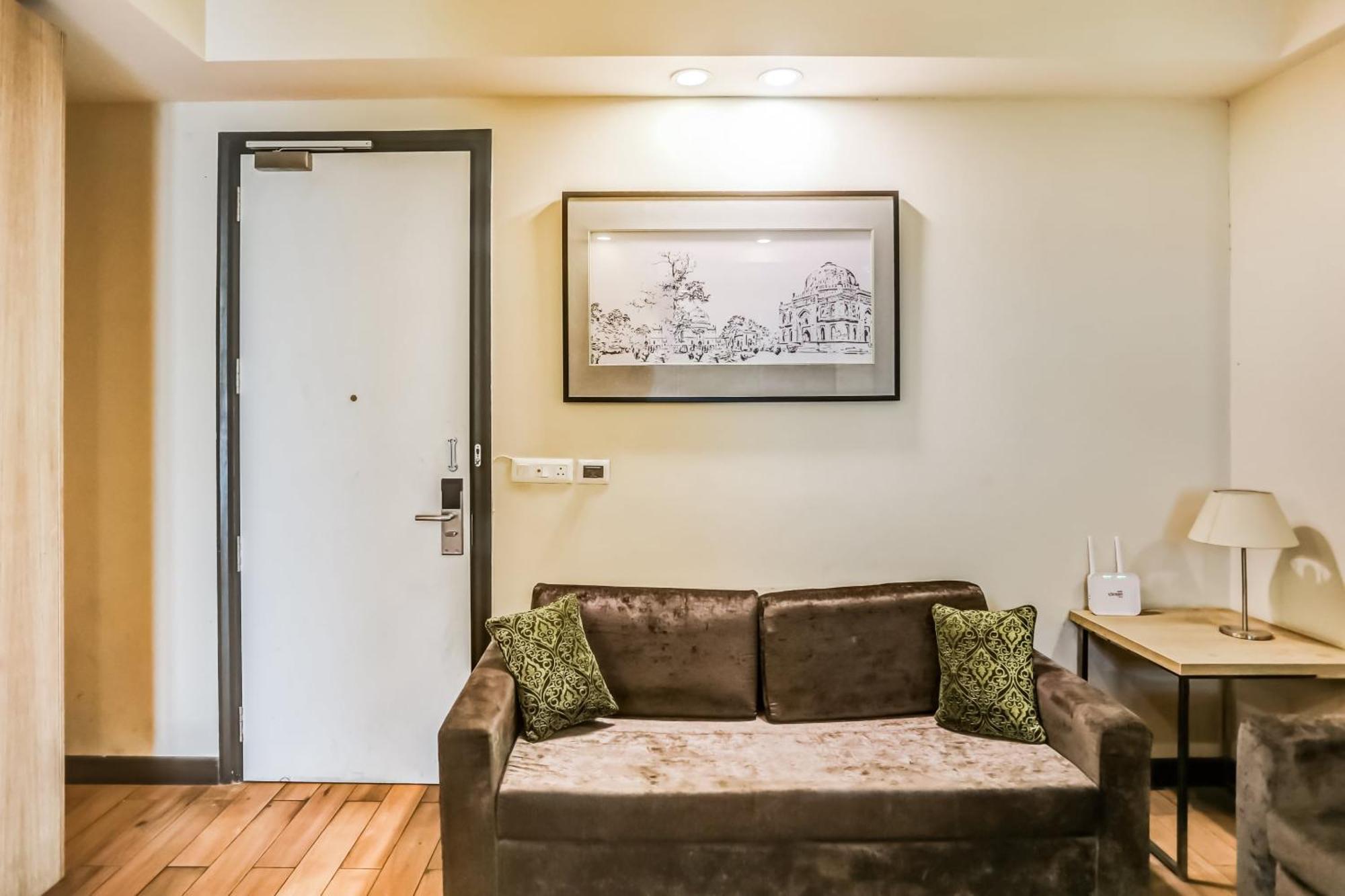 Collection O Limewood Stay Gurgaon Esterno foto